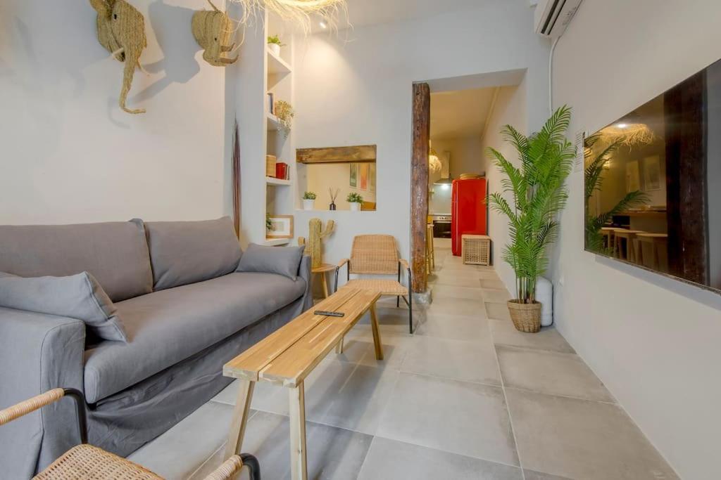 마드리드 Cool Deluxe Interior Design A 2 Min De Gran Via 아파트 외부 사진